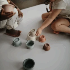 Mushie Stapeltoren Basic 0 M+ -HoutenDier Winkel Mushie stapelaar 7000300f