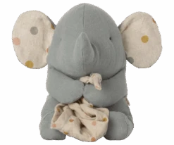Maileg Knuffel Olifant Lullaby Friends Elephant 7 Maileg Knuffel Olifant Lullaby Friends Elephant -HoutenDier Winkel image 33